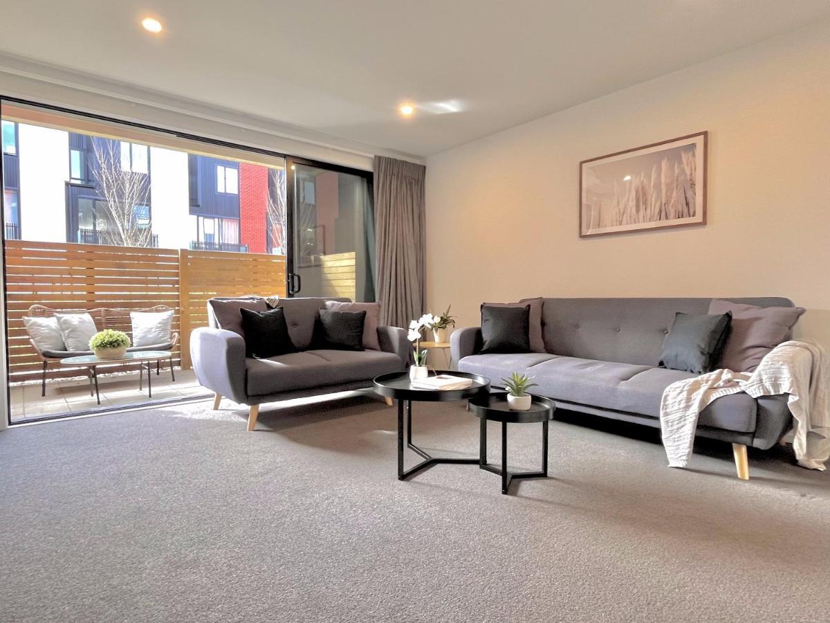 Modern & Central City - By Kosh Bnb Hamilton Eksteriør bilde