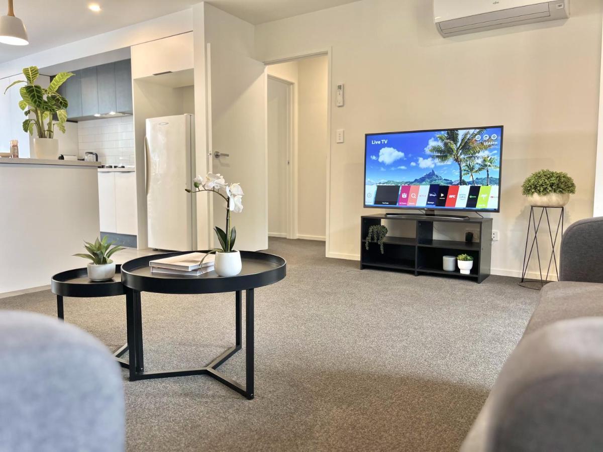 Modern & Central City - By Kosh Bnb Hamilton Eksteriør bilde